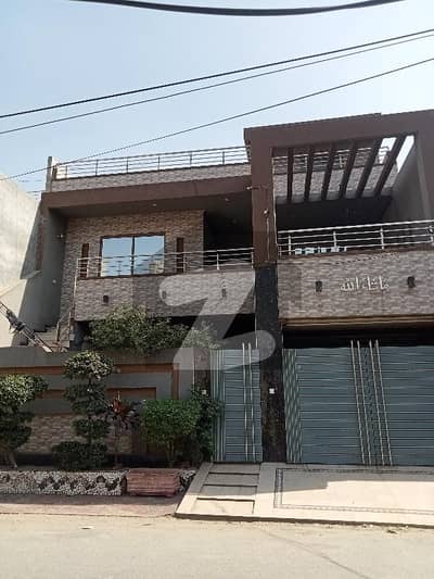 الرحمٰن گارڈن فیز 3 - بلاک اے الرحمان گارڈن فیز 3,الرحمان گارڈن,لاہور میں 6 کمروں کا 10 مرلہ مکان 3.4 کروڑ میں برائے فروخت۔ الرحمٰن گارڈن فیز 3 - بلاک اے الرحمان گارڈن فیز 3,الرحمان گارڈن,لاہور میں 6 کمروں کا 10 مرلہ مکان 3.4 کروڑ میں برائے فروخت۔