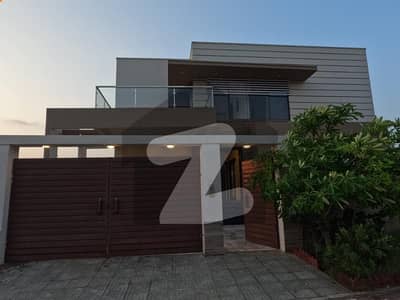 500 Square Yards Villa Available For Rent In Precinct 4 - Ultra Luxury Designer Villa 500 Square Yards Villa Available For Rent In Precinct 4 - Ultra Luxury Designer Villa