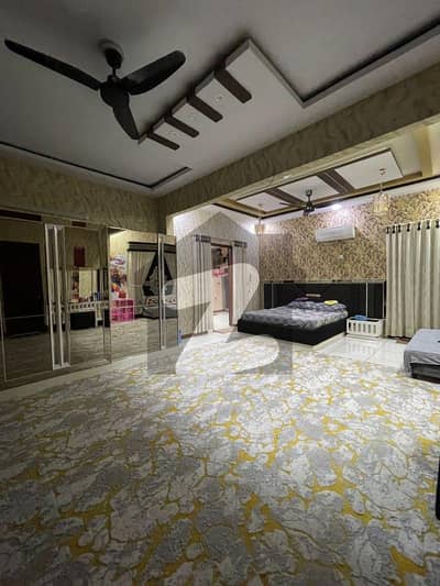 325 Sq. Yards 4 Bed DD 1st Floor Portion With Parking West Open Ultra Luxury In Vip Block 14 Johar 325 Sq. Yards 4 Bed DD 1st Floor Portion With Parking West Open Ultra Luxury In Vip Block 14 Johar