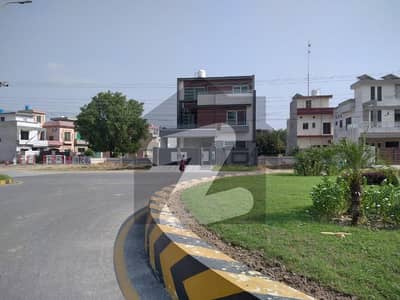 7 Marla Corner Residential Plot For Sale In A Block, Central Park Housing Scheme, Lahore 7 Marla Corner Residential Plot For Sale In A Block, Central Park Housing Scheme, Lahore