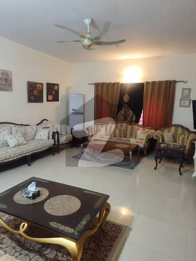 G-7/4: 500 Yards House, Dimension = 50x90, Main Street, CDA Land, Demand 18 Crores.
