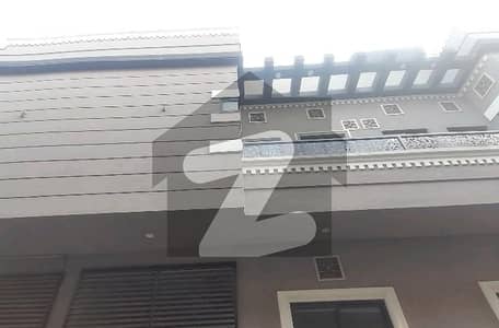 مرغزار آفیسرز کالونی لاہور میں 3 کمروں کا 4 مرلہ مکان 1.35 کروڑ میں برائے فروخت۔