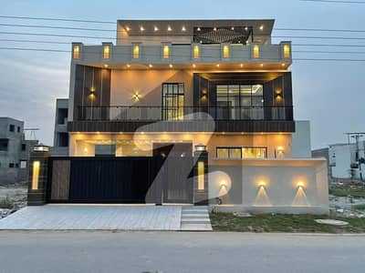 10 Marla Main Boulevard Luxurious House Available For Sale in buch Excective Villas Multan 10 Marla Main Boulevard Luxurious House Available For Sale in buch Excective Villas Multan