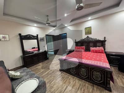 2 Kanal Upper Portion With Separate Gate For Rent In DHA Phase 8 - Ex Park View