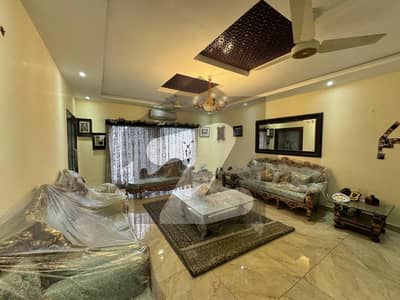2 Kanal Upper Portion With Separate Gate For Rent In DHA Phase 8 - Ex Park View