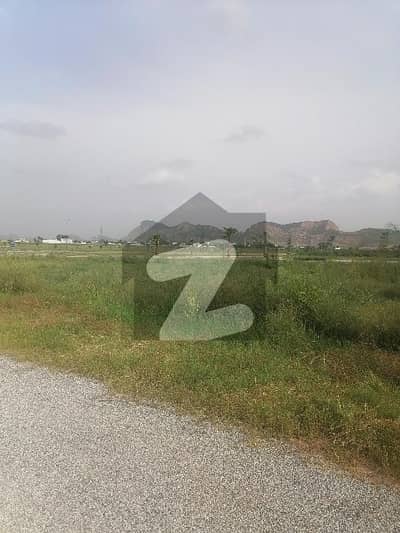 کنگڈم ویلی اسلام آباد راولپنڈی میں 5 مرلہ پلاٹ فائل 72.5 ہزار میں برائے فروخت۔