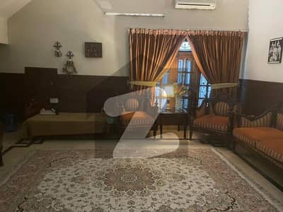 گلریز ہاؤسنگ سوسائٹی فیز 2 گلریز ہاؤسنگ سکیم,راولپنڈی میں 6 کمروں کا 1 کنال مکان 5.7 کروڑ میں برائے فروخت۔ گلریز ہاؤسنگ سوسائٹی فیز 2 گلریز ہاؤسنگ سکیم,راولپنڈی میں 6 کمروں کا 1 کنال مکان 5.7 کروڑ میں برائے فروخت۔