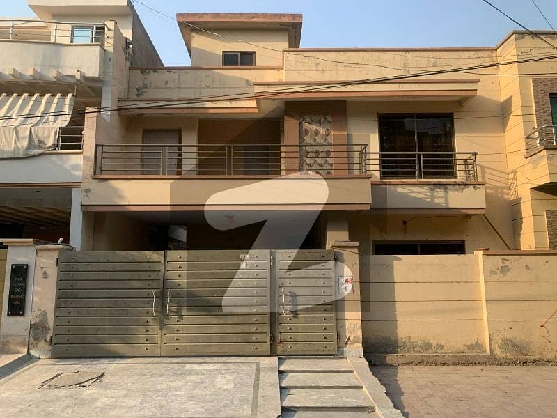 سنی پارک لاہور میں 4 کمروں کا 10 مرلہ مکان 3.45 کروڑ میں برائے فروخت۔ سنی پارک لاہور میں 4 کمروں کا 10 مرلہ مکان 3.45 کروڑ میں برائے فروخت۔