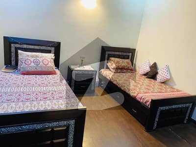 ڈی ایچ اے فیز 5 ڈیفنس (ڈی ایچ اے),لاہور میں 1 کمرے کا 5 مرلہ کمرہ 30.0 ہزار میں کرایہ پر دستیاب ہے۔ ڈی ایچ اے فیز 5 ڈیفنس (ڈی ایچ اے),لاہور میں 1 کمرے کا 5 مرلہ کمرہ 30.0 ہزار میں کرایہ پر دستیاب ہے۔