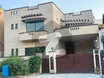 Prime Location 10 Marla 4 Bedroom House DHA 2 For Rent Prime Location 10 Marla 4 Bedroom House DHA 2 For Rent