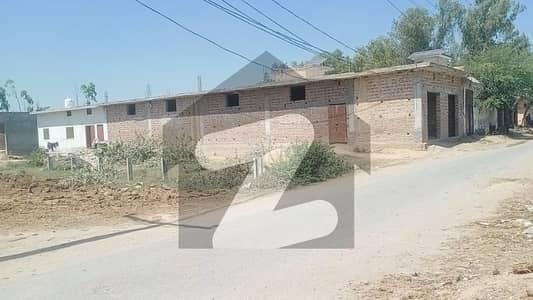 کاہنہ لاہور میں 9 مرلہ کمرشل پلاٹ 47.0 لاکھ میں برائے فروخت۔