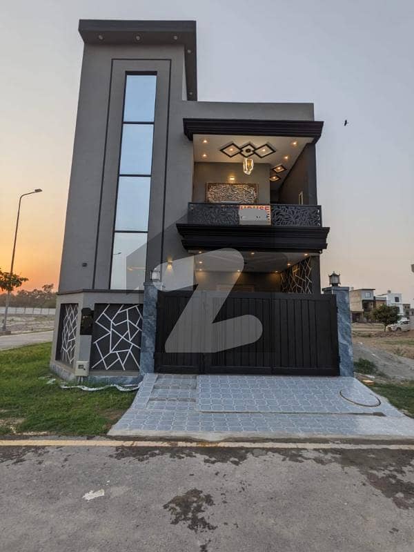 5 Marla Luxury Brand New Corner House For Sale Original Picture 5 Marla Luxury Brand New Corner House For Sale Original Picture