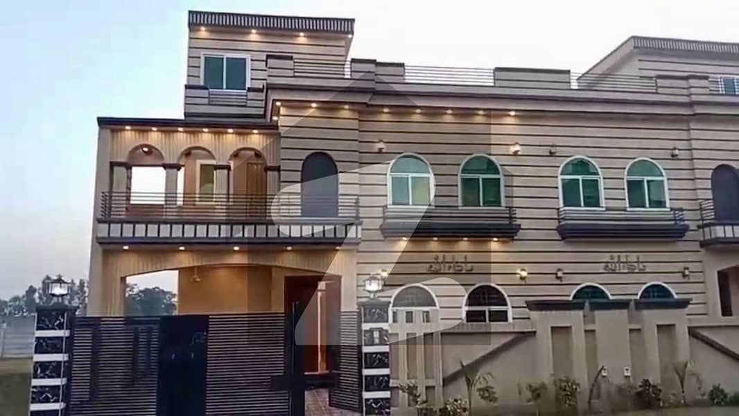 10 Brand New House A-Extension. Prime Location