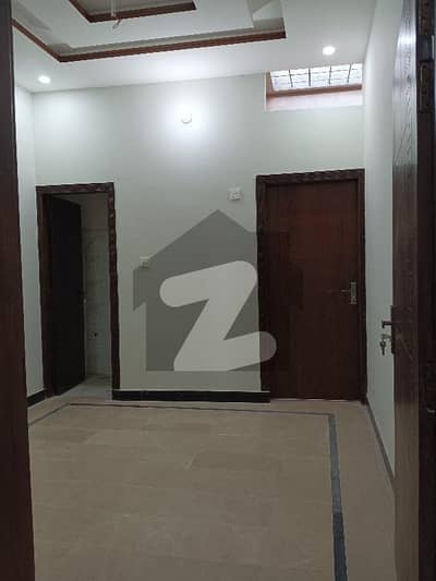 میسرائل روڈ راولپنڈی میں 2 کمروں کا 5 مرلہ مکان 1.1 کروڑ میں برائے فروخت۔