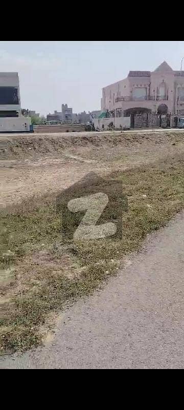 ڈی ایچ اے فیز9 پریزم - بلاک جے ڈی ایچ اے فیز9 پریزم,ڈی ایچ اے ڈیفینس,لاہور میں 10 مرلہ رہائشی پلاٹ 1.1 کروڑ میں برائے فروخت۔ ڈی ایچ اے فیز9 پریزم - بلاک جے ڈی ایچ اے فیز9 پریزم,ڈی ایچ اے ڈیفینس,لاہور میں 10 مرلہ رہائشی پلاٹ 1.1 کروڑ میں برائے فروخت۔