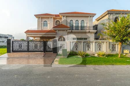 20 Marla Elegant And Fully Maintained Super Hot Located Bungalows Upper Portion Is Available For Rent In The Best Block Of DHA Lahore. 20 Marla Elegant And Fully Maintained Super Hot Located Bungalows Upper Portion Is Available For Rent In The Best Block Of DHA Lahore.