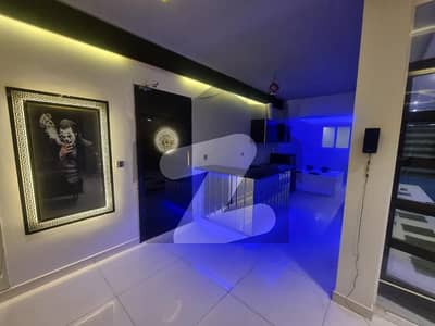 Stylish House With Swimming Pool