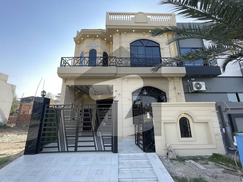 Modern Design House Available For Sale Modern Design House Available For Sale