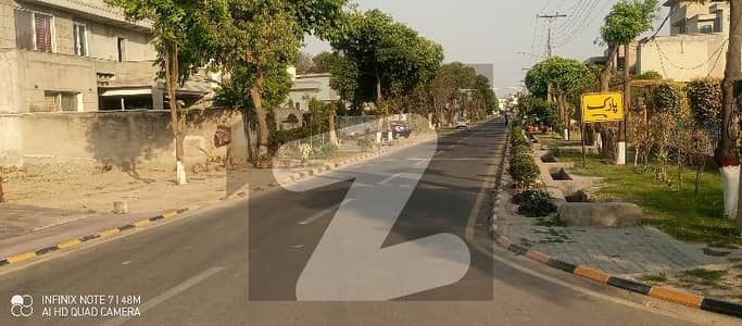 مسلم نگر - بلاک سی مسلم نگر ہاؤسنگ سکیم,لاہور میں 5 مرلہ رہائشی پلاٹ 90.0 لاکھ میں برائے فروخت۔ مسلم نگر - بلاک سی مسلم نگر ہاؤسنگ سکیم,لاہور میں 5 مرلہ رہائشی پلاٹ 90.0 لاکھ میں برائے فروخت۔