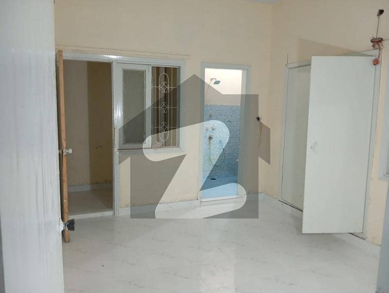 A Spacious 120 Square Yards Lower Portion In Gulshan-e-Iqbal - Block 6 A Spacious 120 Square Yards Lower Portion In Gulshan-e-Iqbal - Block 6