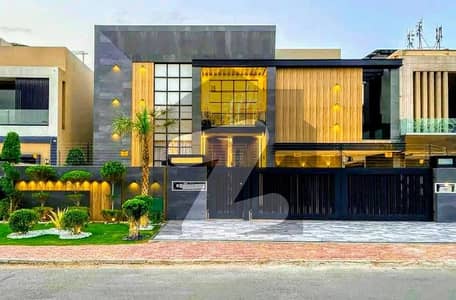 بحریہ ٹاؤن فیز 8 بحریہ ٹاؤن راولپنڈی,راولپنڈی میں 5 کمروں کا 1 کنال مکان 1.9 لاکھ میں کرایہ پر دستیاب ہے۔