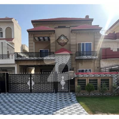 10 Marla Brand New House For Sale In G Block Of Central Park Lahore 10 Marla Brand New House For Sale In G Block Of Central Park Lahore