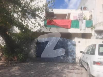 جی