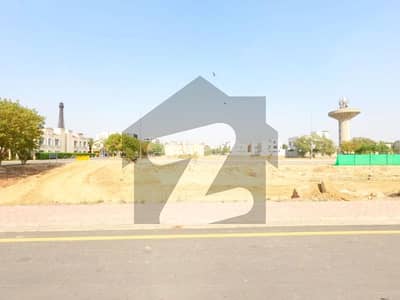 1 Kanal Commercial Plot Main Boulevard For Sale In Bahria Town Lahore, DownTown Raya Facing Eiffel Tower 1 Kanal Commercial Plot Main Boulevard For Sale In Bahria Town Lahore, DownTown Raya Facing Eiffel Tower