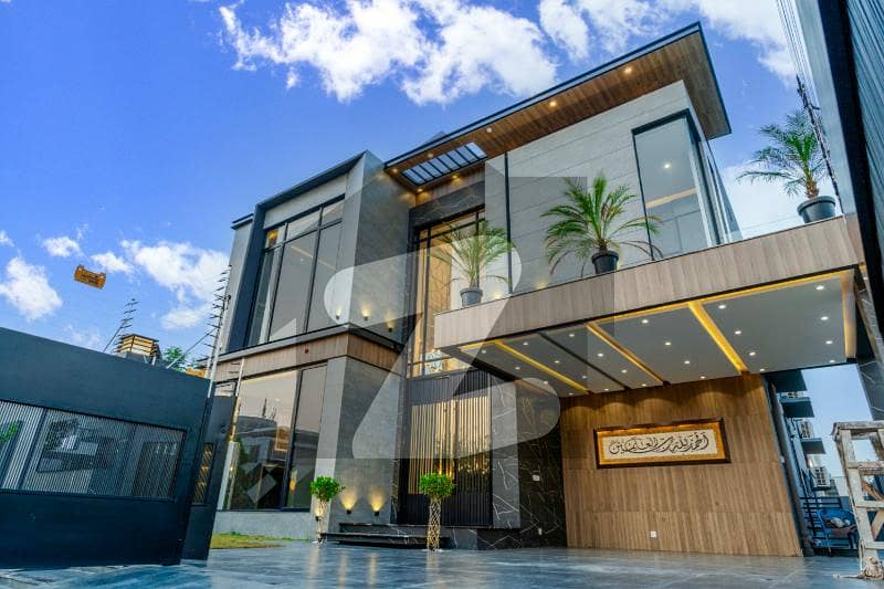 Rayan Construction Fully Luxury Modern Bungalow For Sale at Top Location Near MacDonald Park & Defence Raya Rayan Construction Fully Luxury Modern Bungalow For Sale at Top Location Near MacDonald Park & Defence Raya
