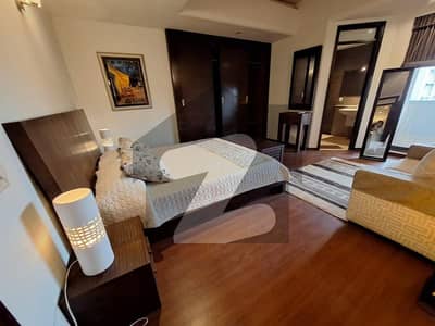 2400 Square Feet Flat For Rent In Rs. 350000 Only