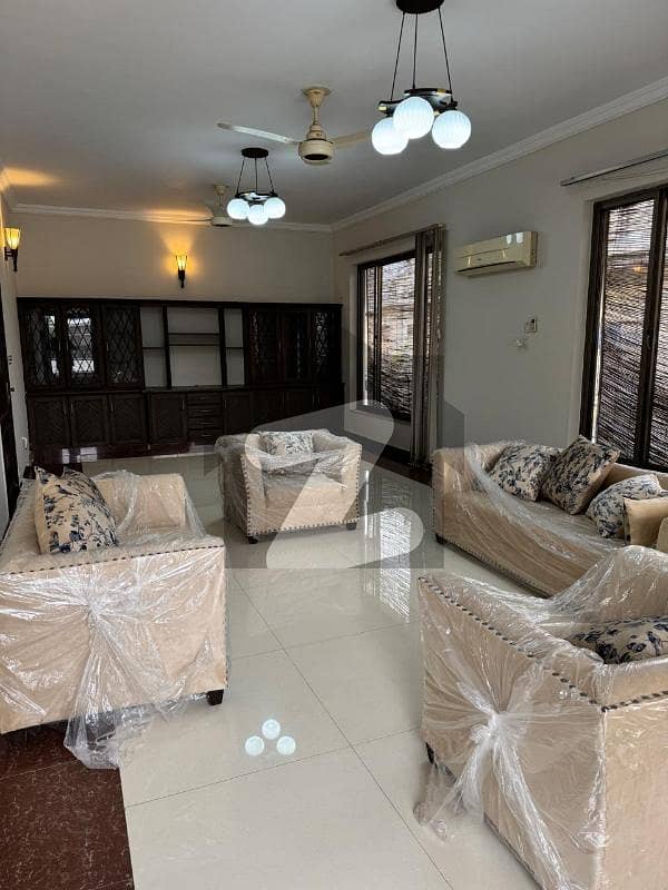 3Bed Fully Separate Upper For Rent 3Bed Fully Separate Upper For Rent