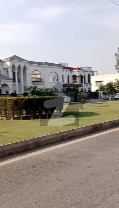 بحریہ ٹاؤن نرگس بلاک بحریہ ٹاؤن سیکٹر سی,بحریہ ٹاؤن,لاہور میں 10 مرلہ رہائشی پلاٹ 1.65 کروڑ میں برائے فروخت۔ بحریہ ٹاؤن نرگس بلاک بحریہ ٹاؤن سیکٹر سی,بحریہ ٹاؤن,لاہور میں 10 مرلہ رہائشی پلاٹ 1.65 کروڑ میں برائے فروخت۔