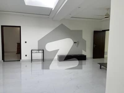 ڈی ایچ اے ڈیفینس فیز 4 ڈی ایچ اے ڈیفینس,اسلام آباد میں 3 کمروں کا 1 کنال بالائی پورشن 95.0 ہزار میں کرایہ پر دستیاب ہے۔ ڈی ایچ اے ڈیفینس فیز 4 ڈی ایچ اے ڈیفینس,اسلام آباد میں 3 کمروں کا 1 کنال بالائی پورشن 95.0 ہزار میں کرایہ پر دستیاب ہے۔