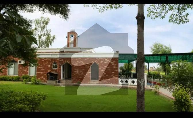 ONE KANAL PLOT ON 50 FEET ROAD ONE KANAL PLOT ON 50 FEET ROAD