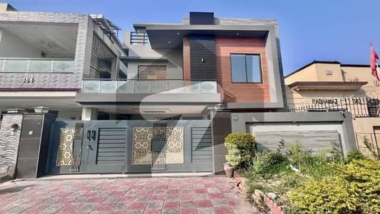 بحریہ ٹاؤن فیز 8 ۔ بلاک ایچ بحریہ ٹاؤن فیز 8,بحریہ ٹاؤن راولپنڈی,راولپنڈی میں 6 کمروں کا 10 مرلہ مکان 3.25 کروڑ میں برائے فروخت۔ بحریہ ٹاؤن فیز 8 ۔ بلاک ایچ بحریہ ٹاؤن فیز 8,بحریہ ٹاؤن راولپنڈی,راولپنڈی میں 6 کمروں کا 10 مرلہ مکان 3.25 کروڑ میں برائے فروخت۔