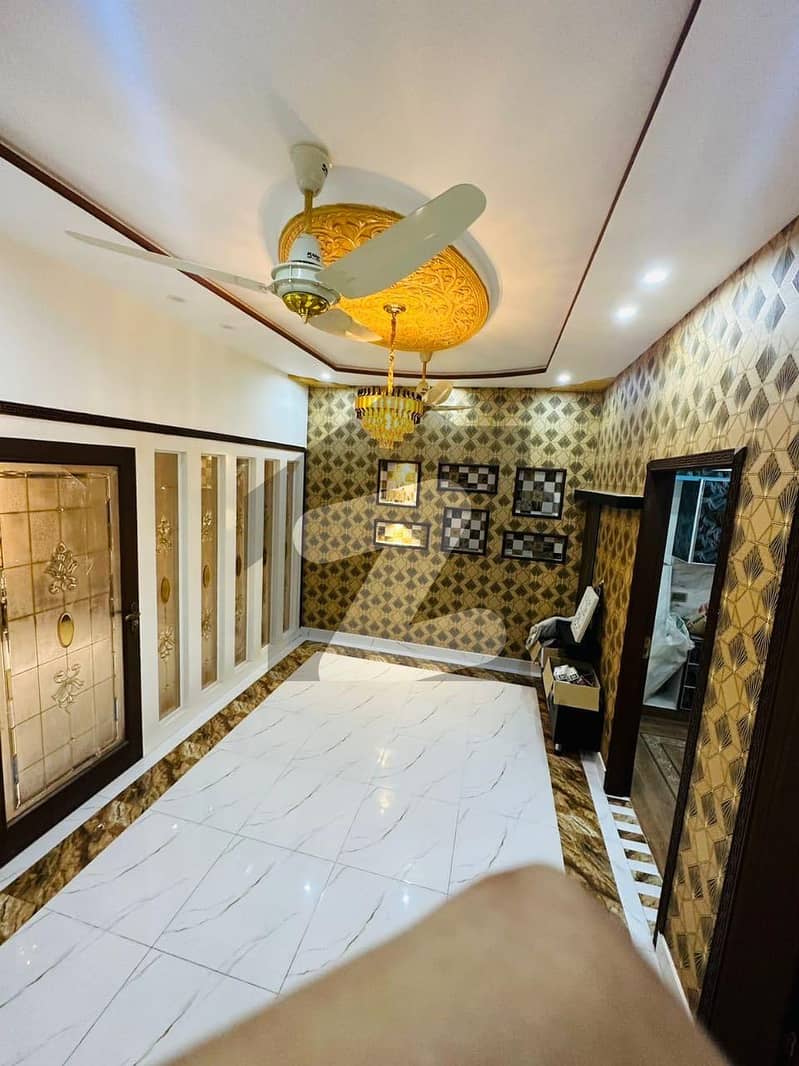 5 Marla MODERN DESIGN HOUSE FOR SALE 5 Marla MODERN DESIGN HOUSE FOR SALE
