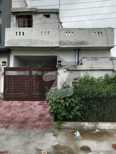پنجاب گورنمنٹ سرونٹ ہاؤسنگ فاؤنڈیشن (پی جی ایس ایچ ایف) راولپنڈی میں 1 کمرے کا 4 مرلہ مکان 75.0 لاکھ میں برائے فروخت۔ پنجاب گورنمنٹ سرونٹ ہاؤسنگ فاؤنڈیشن (پی جی ایس ایچ ایف) راولپنڈی میں 1 کمرے کا 4 مرلہ مکان 75.0 لاکھ میں برائے فروخت۔