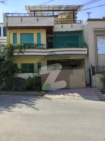 سوان گارڈن ۔ بلاک ڈی سوان گارڈن,اسلام آباد میں 4 کمروں کا 6 مرلہ مکان 3.0 کروڑ میں برائے فروخت۔ سوان گارڈن ۔ بلاک ڈی سوان گارڈن,اسلام آباد میں 4 کمروں کا 6 مرلہ مکان 3.0 کروڑ میں برائے فروخت۔