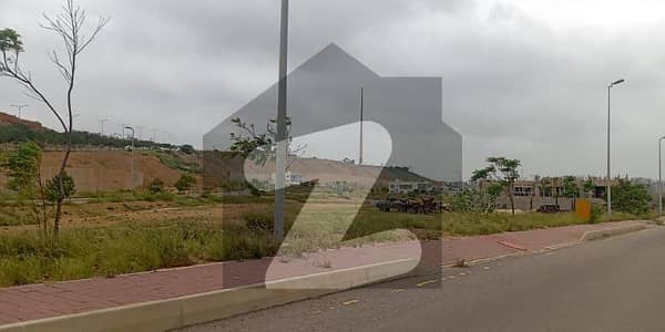 Bahria Hills Plots FOR SALE. Facing Jinnah Avenue and 2km from Main Entrance of BTK Heighted Location Bahria Hills Plots FOR SALE. Facing Jinnah Avenue and 2km from Main Entrance of BTK Heighted Location