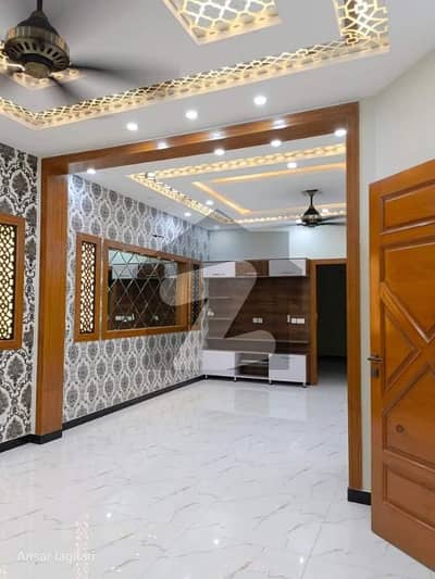 10 Marla brand new house available for rent near park musjid or commercial 10 Marla brand new house available for rent near park musjid or commercial