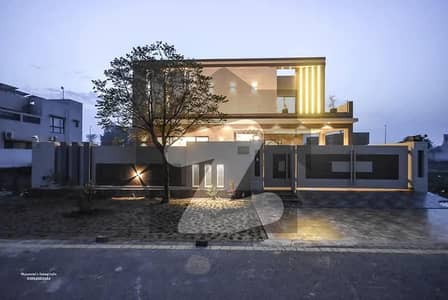 1 kanal Luxury Full Furnished House is Available For sale in Bahria Town Lahore 1 kanal Luxury Full Furnished House is Available For sale in Bahria Town Lahore