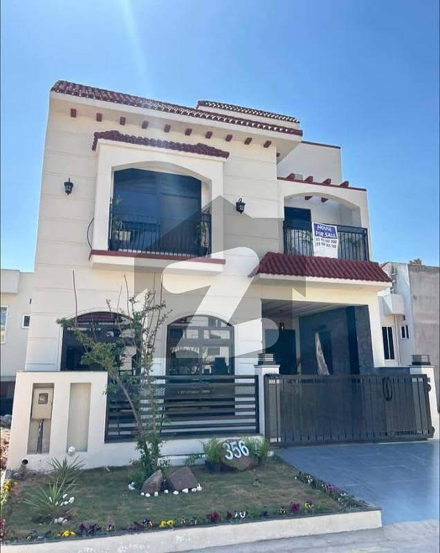 PECHS 8 Marla house for sale PECHS 8 Marla house for sale