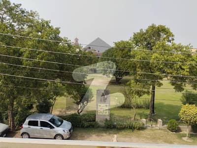 10 Marla Plot For Sale