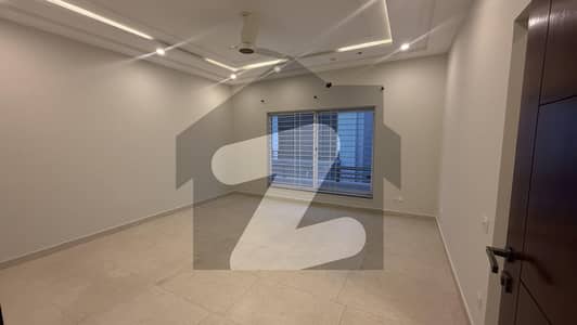Outclass Location Near Giga Mall Kanal Upper Portion Available For Rent