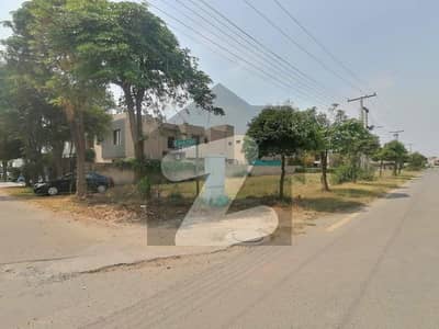 ای ایم ای سوسائٹی ۔ بلاک ایف ای ایم ای سوسائٹی,لاہور میں 2 کنال رہائشی پلاٹ 13.0 کروڑ میں برائے فروخت۔ ای ایم ای سوسائٹی ۔ بلاک ایف ای ایم ای سوسائٹی,لاہور میں 2 کنال رہائشی پلاٹ 13.0 کروڑ میں برائے فروخت۔