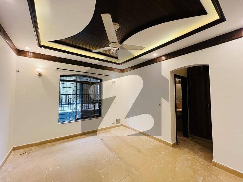 E/11 upper portion available for rent E/11 upper portion available for rent