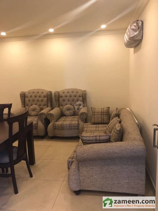 fully furnished studio apartment for rent 1100sqft
