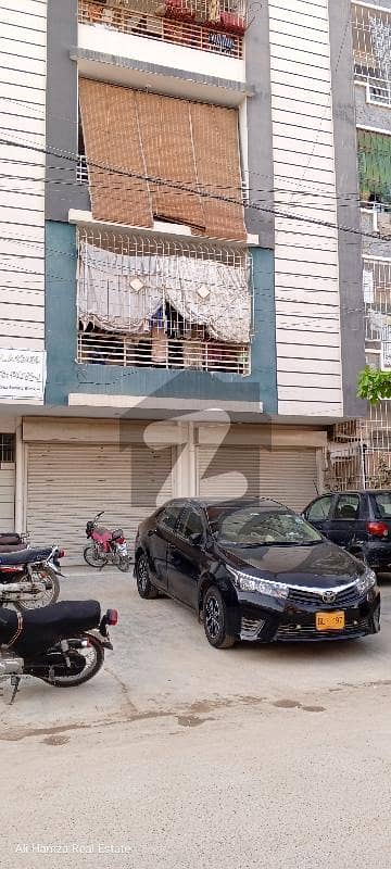 Shop 12 23.5 For sale by birth Commercial Building UBL Bank coming soon in opposite Corner Building Best investment chance  دکانیں براۓ فروخت سامنے یو بی ایل بینک آرہاہے۔ اچھی انوسمنٹ آفر سے فائدہ اٹھائیں