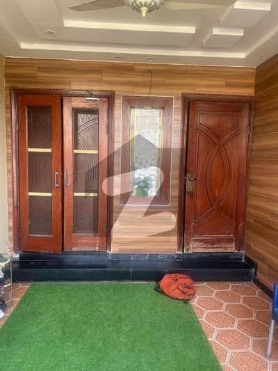 Tariq Garden Lahore 5 Marla 3 Beds Used House For Sale 4 Bathroom 40 Feet Road Facing Park Demand 285 Lac Tariq Garden Lahore 5 Marla 3 Beds Used House For Sale 4 Bathroom 40 Feet Road Facing Park Demand 285 Lac