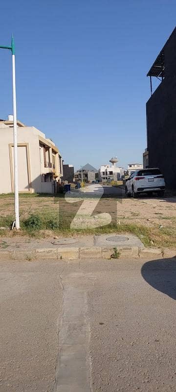 بحریہ ٹاؤن فیز 8 ۔ بلاک ایم بحریہ ٹاؤن فیز 8,بحریہ ٹاؤن راولپنڈی,راولپنڈی میں 8 مرلہ رہائشی پلاٹ 1.2 کروڑ میں برائے فروخت۔ بحریہ ٹاؤن فیز 8 ۔ بلاک ایم بحریہ ٹاؤن فیز 8,بحریہ ٹاؤن راولپنڈی,راولپنڈی میں 8 مرلہ رہائشی پلاٹ 1.2 کروڑ میں برائے فروخت۔